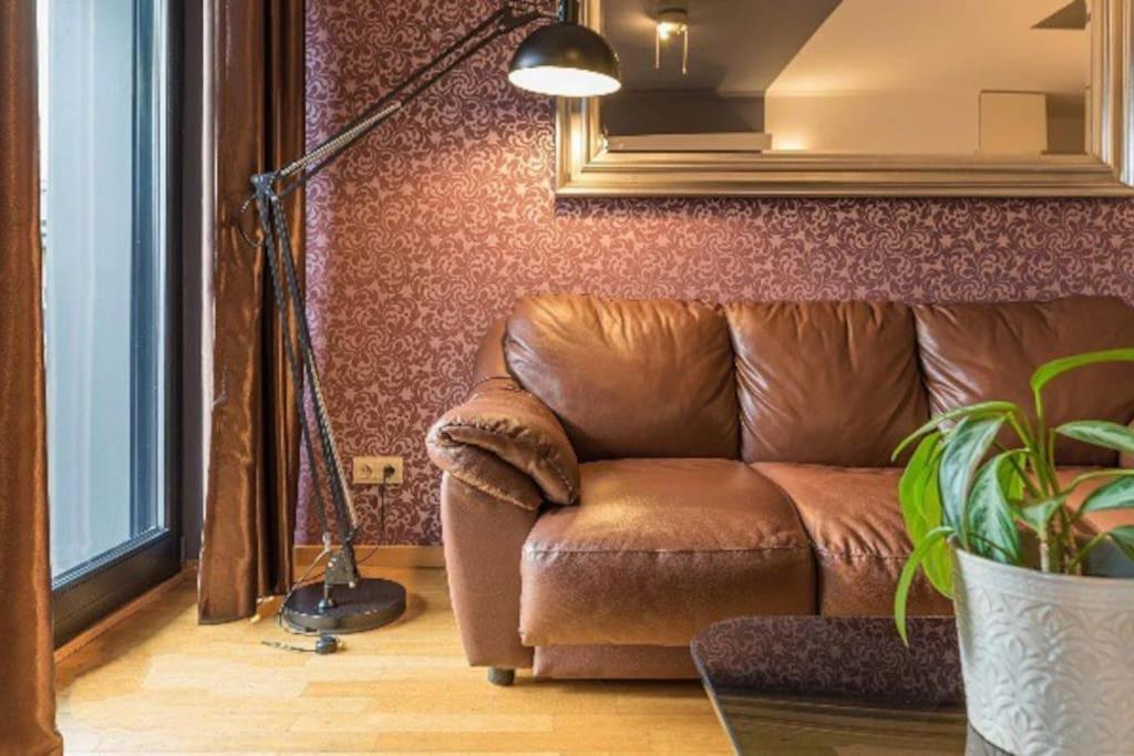 Uroczy Apartament - Angel City كراكوفيا المظهر الخارجي الصورة